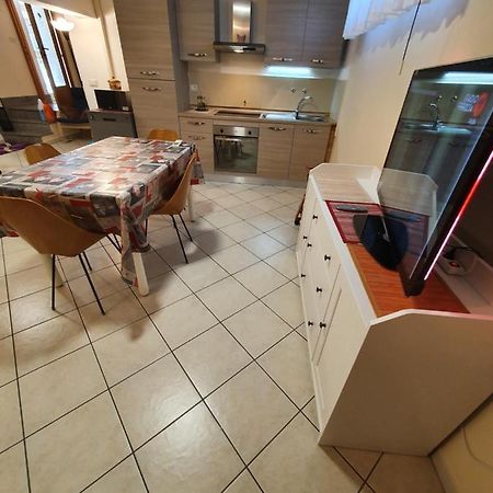 Apartamento Casa Dell'Ape Maia Térmoli Exterior foto