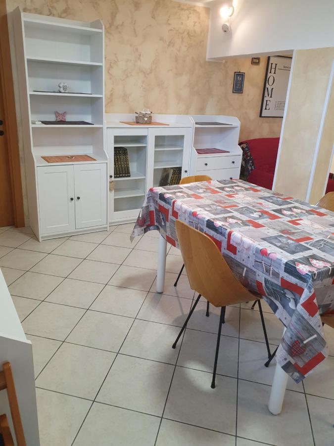 Apartamento Casa Dell'Ape Maia Térmoli Exterior foto