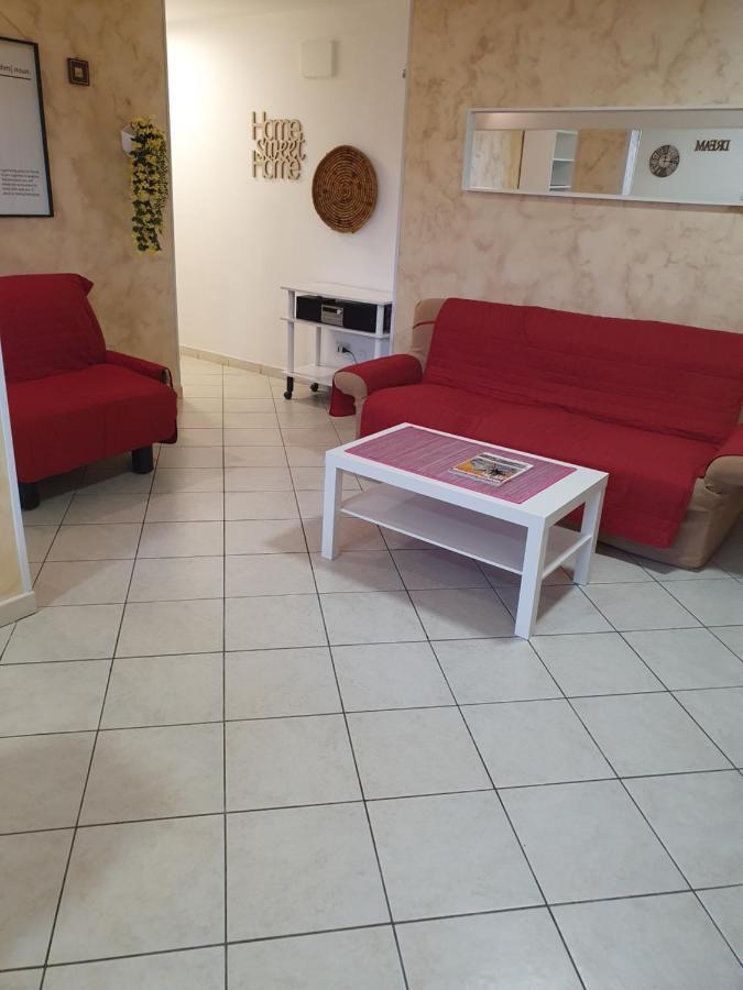 Apartamento Casa Dell'Ape Maia Térmoli Exterior foto
