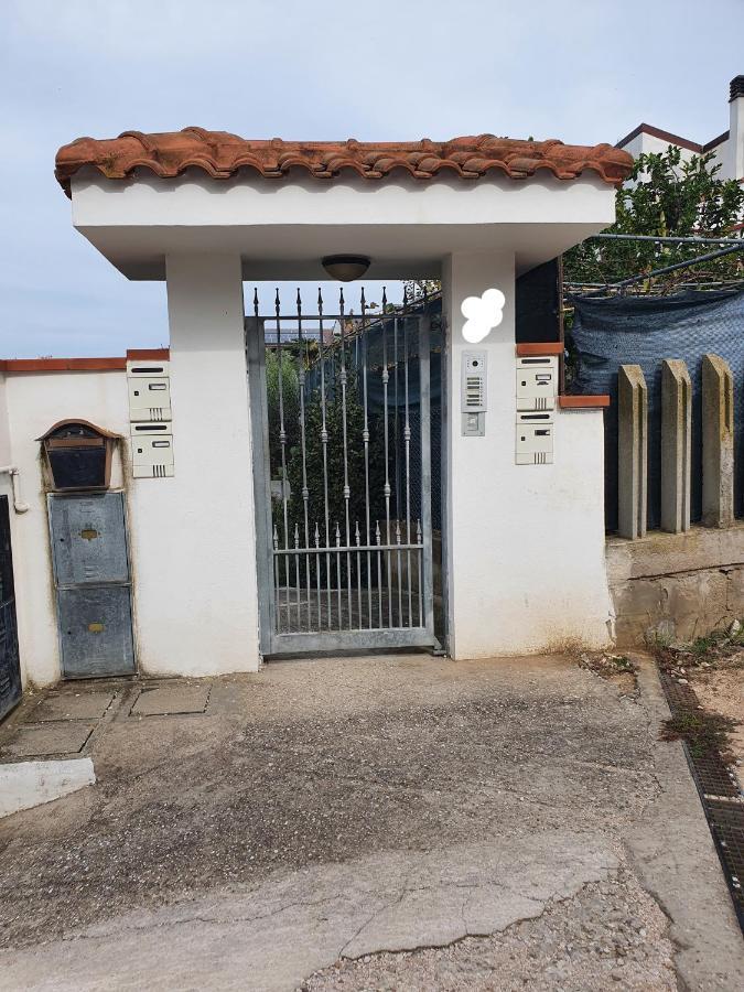 Apartamento Casa Dell'Ape Maia Térmoli Exterior foto